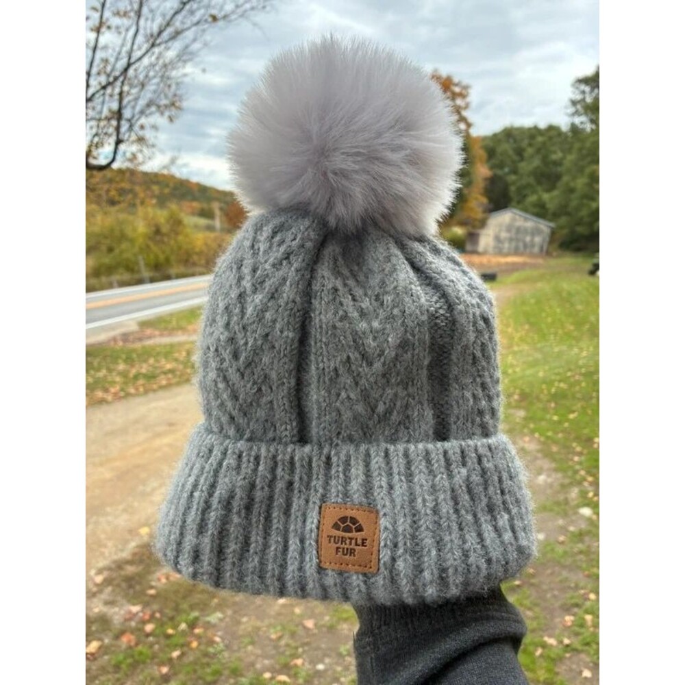 Turtle Fur Hat, soft, light grey, lined